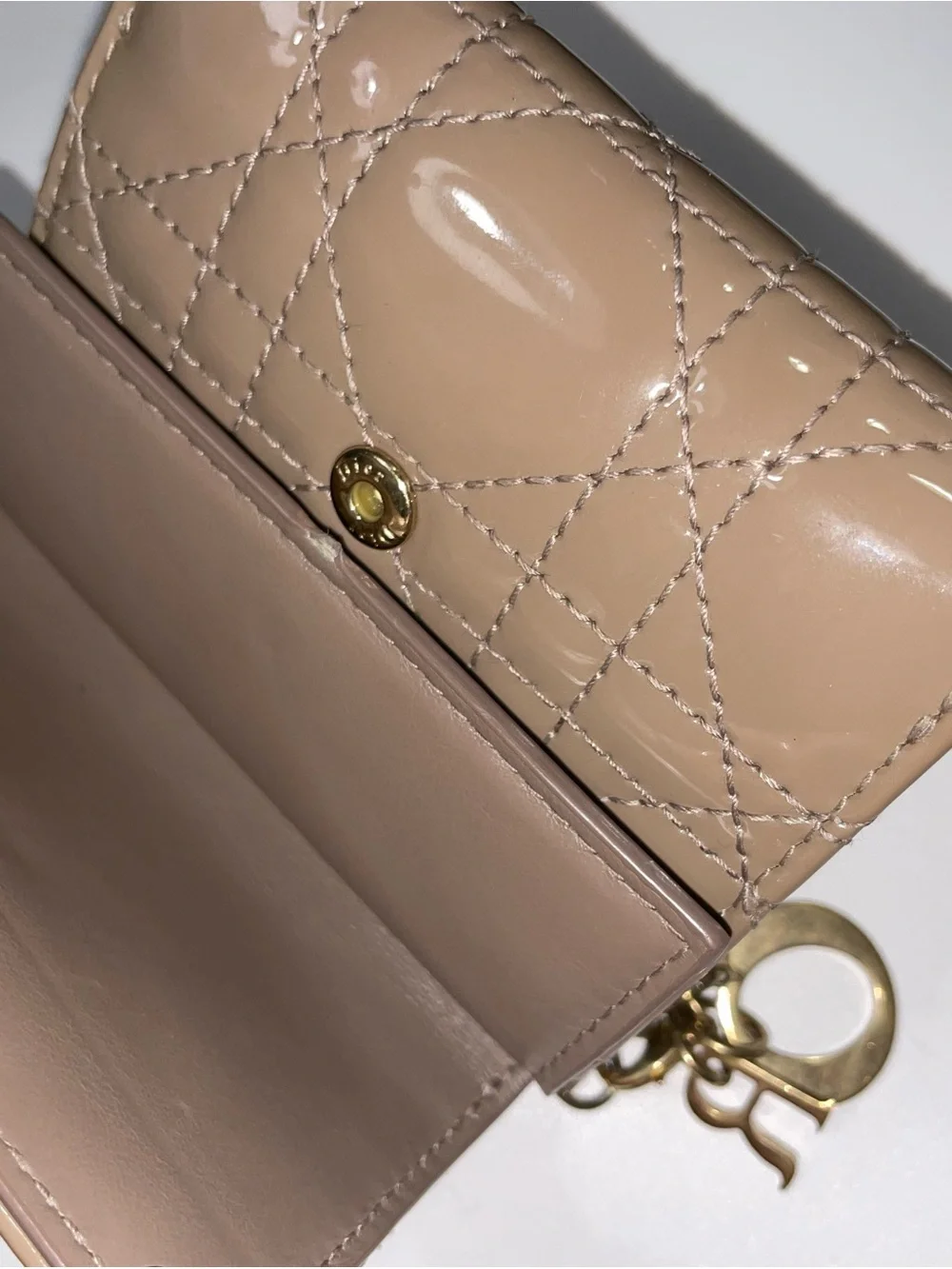 Authentic Christian Dior Patent Cannage Lady Dior Lotus Wallet Warm Taupe